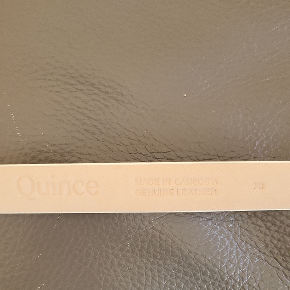Quince Sofia European Leather Skinny Belt In Bone main image 15
